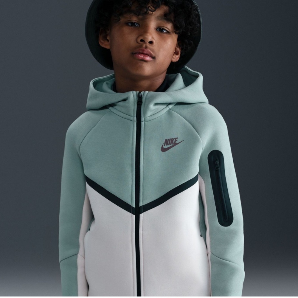 Nike Boys' Tech Fleece Full-Zip Sweatshirt